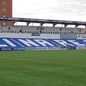 Estadio municipal de Linarejos